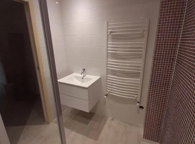 La Girardiere Guest house 3*